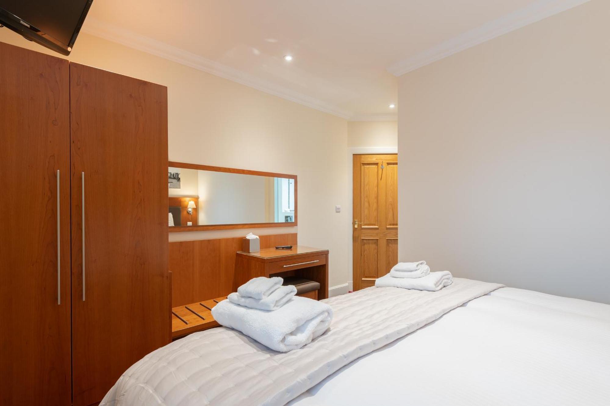 138 North Street - Luxury 2 Bed 2 Bath With Secret Garden, Summerhouse, Putting Green St Andrews Exterior foto